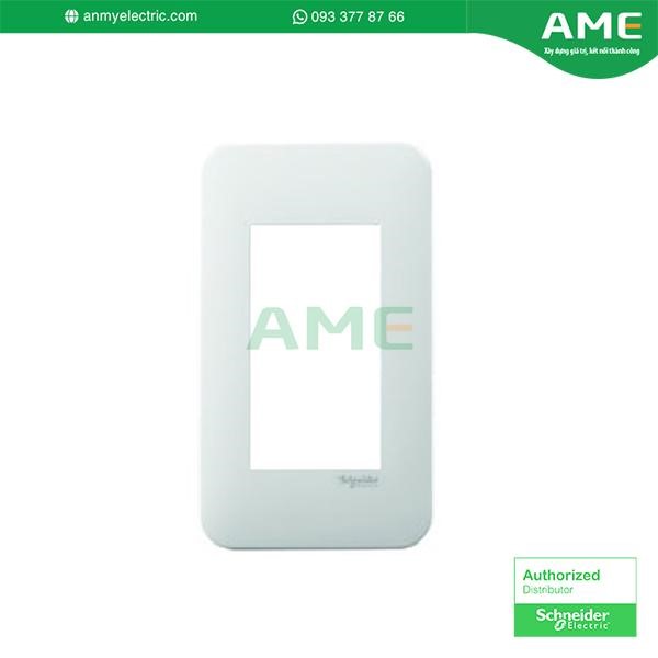 Mặt cho 3 thiết bị size S FG1053_WE; Số gang: 3 gang dọc; Chức năng: Gắn 3 thiết bị size S; Vật liệu: Polycarbonate; Gắn: Nổi; Nhiệt độ môi trường: -5-40°C Mặt cho 3 thiết bị FG1053_WE size S bền bỉ với thời gian, đảm bảo không ố vàng